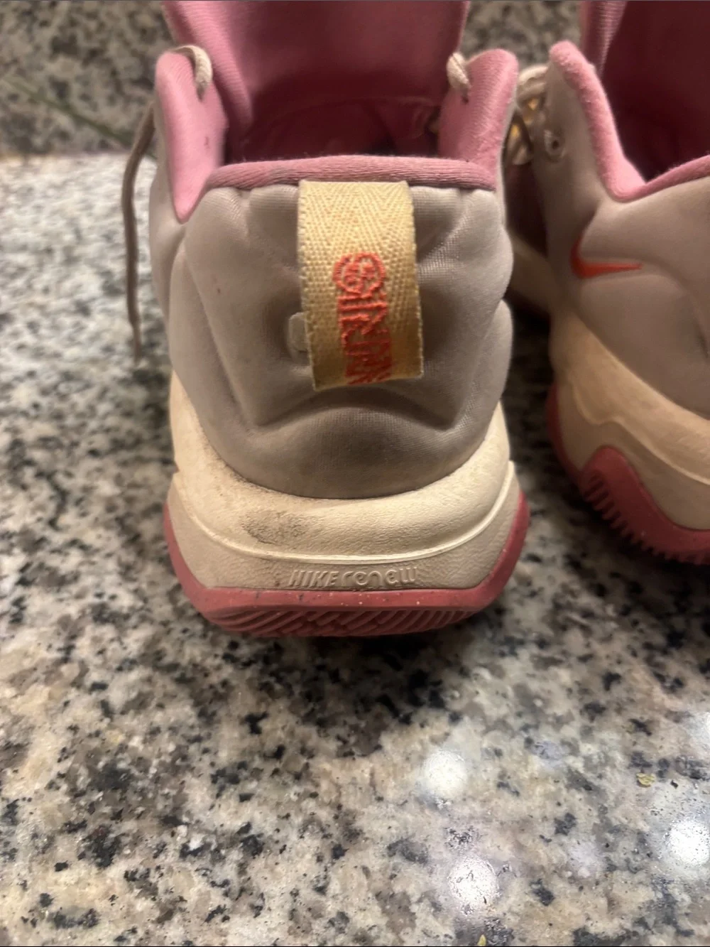 Nike Giannis Immortality 3 Neutral-Tone Athletic Sneakers with Pink Accents